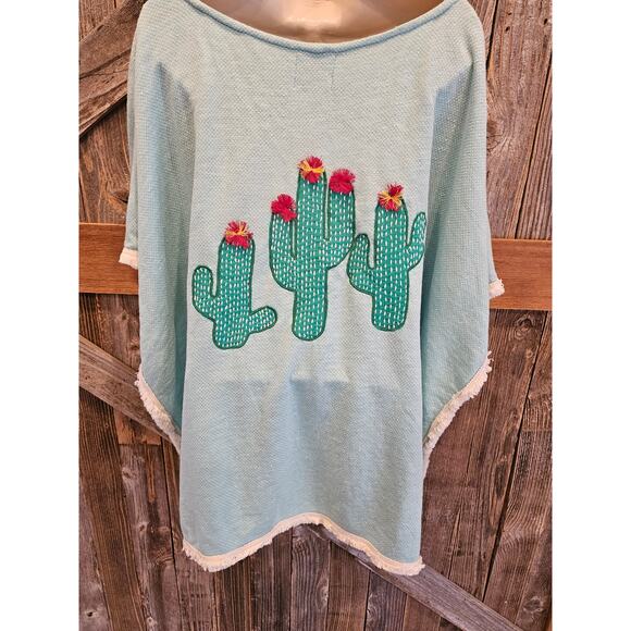 Judith March Cactus Embroidered Patch Poncho Batwing Sweater Light Green Size S^ - Picture 1 of 5